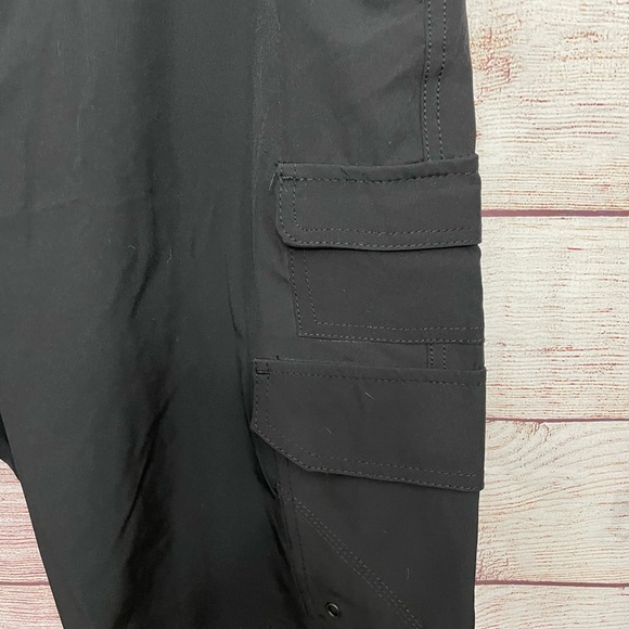 NWT Iron Co Men's Sz 32 Belted Stretch Performance Hybrid Cargo Black Shorts - Picture 3 of 5
